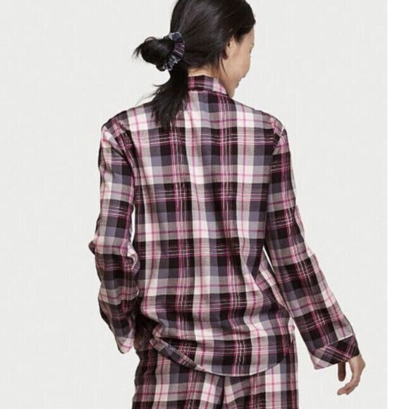 Victoria's Secret Pink/Grey Plaid Flannel Pajama Top XSmall - Picture 2 of 10